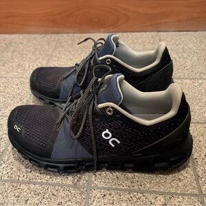 On Running Women’s Athletic Shoes